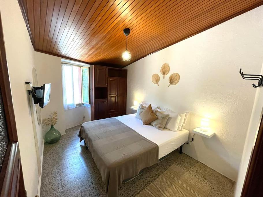 Historic Downtown Home By The Sea With King Bed Monterosso al Mare Exterior photo